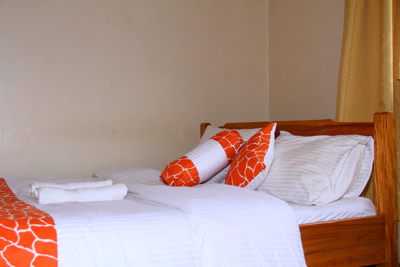 Sheywe Hotel Kakamega エクステリア 写真
