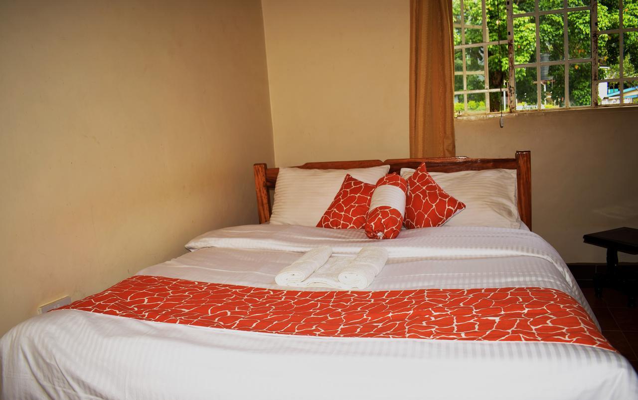 Sheywe Hotel Kakamega エクステリア 写真