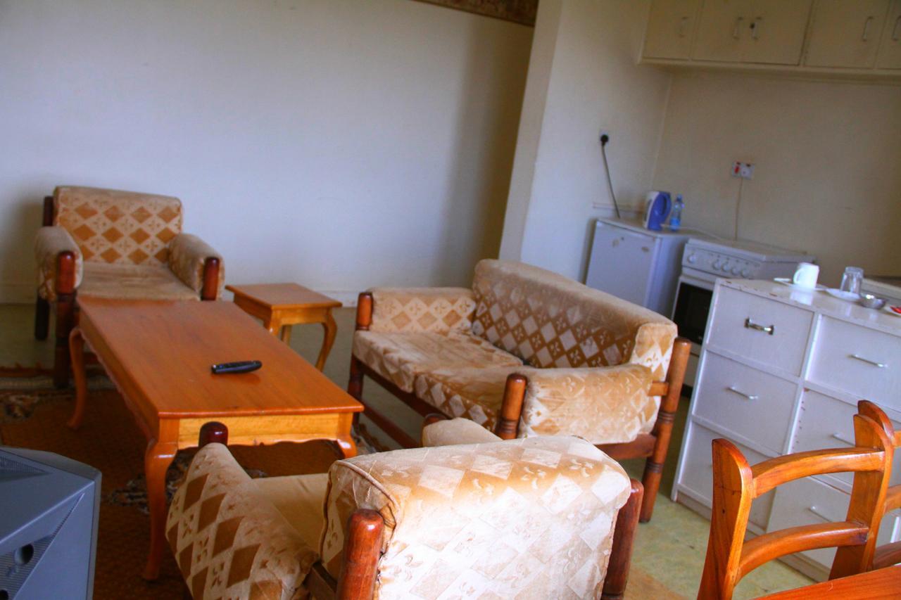 Sheywe Hotel Kakamega エクステリア 写真